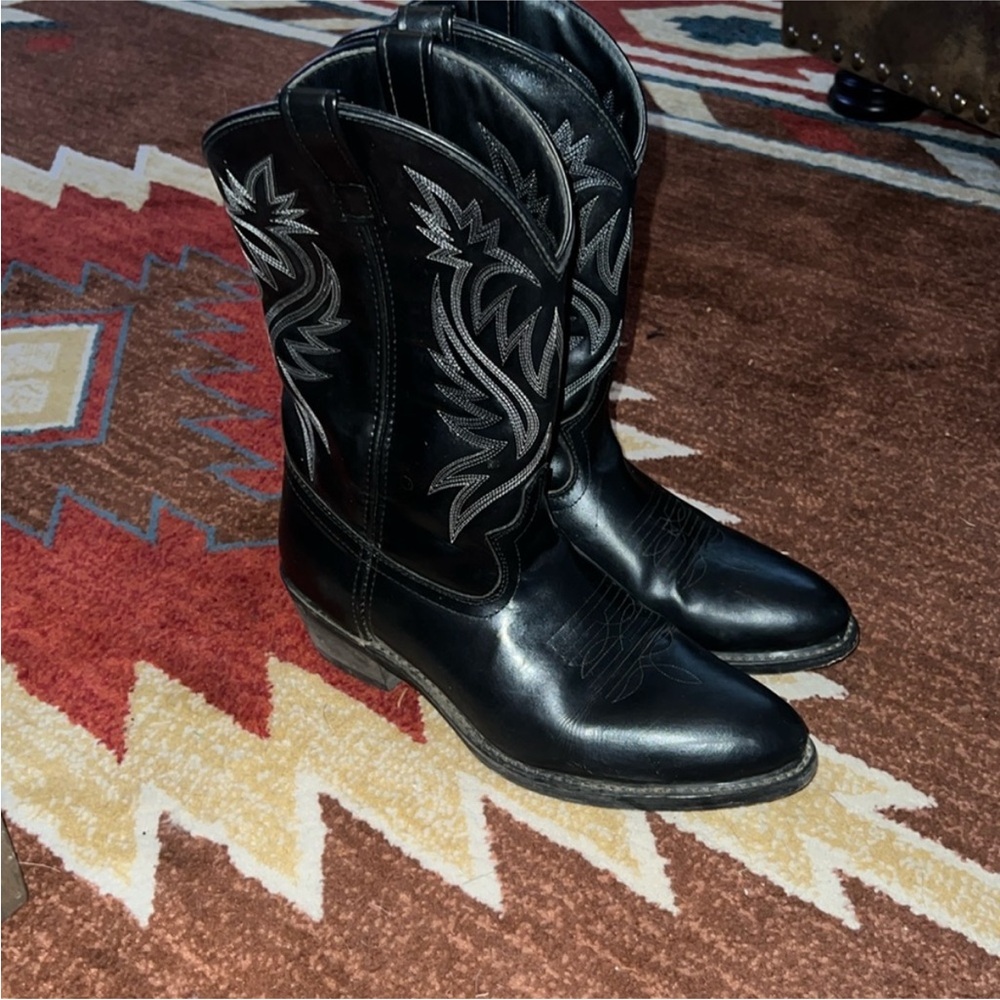 Laredo Black Boots